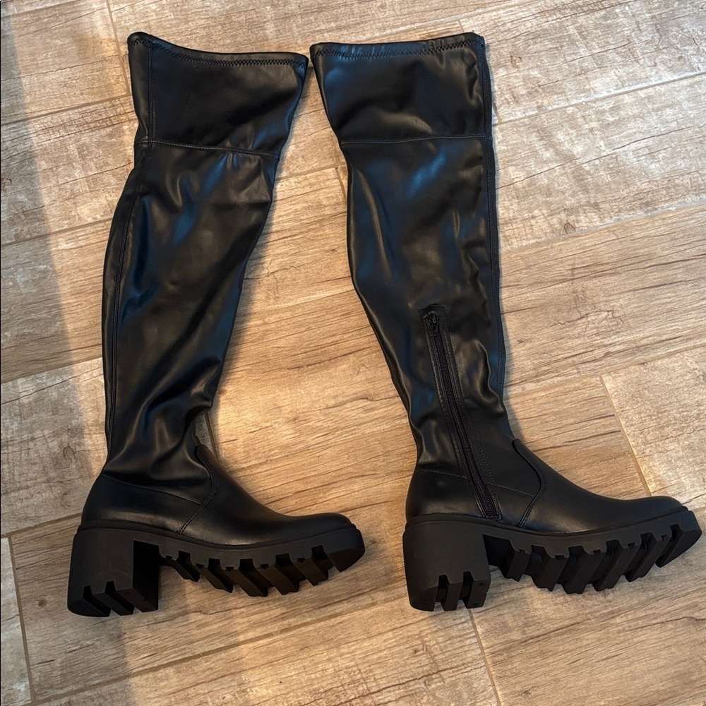 Black Lug Sole Over-The-Knee Boot- Never been Worn - Picture 3 of 4